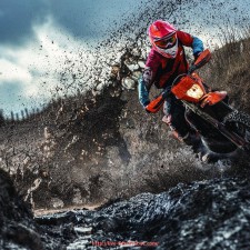 世俱杯直播-世俱杯裁判团队赛事沟通平台建设与信息共享机制