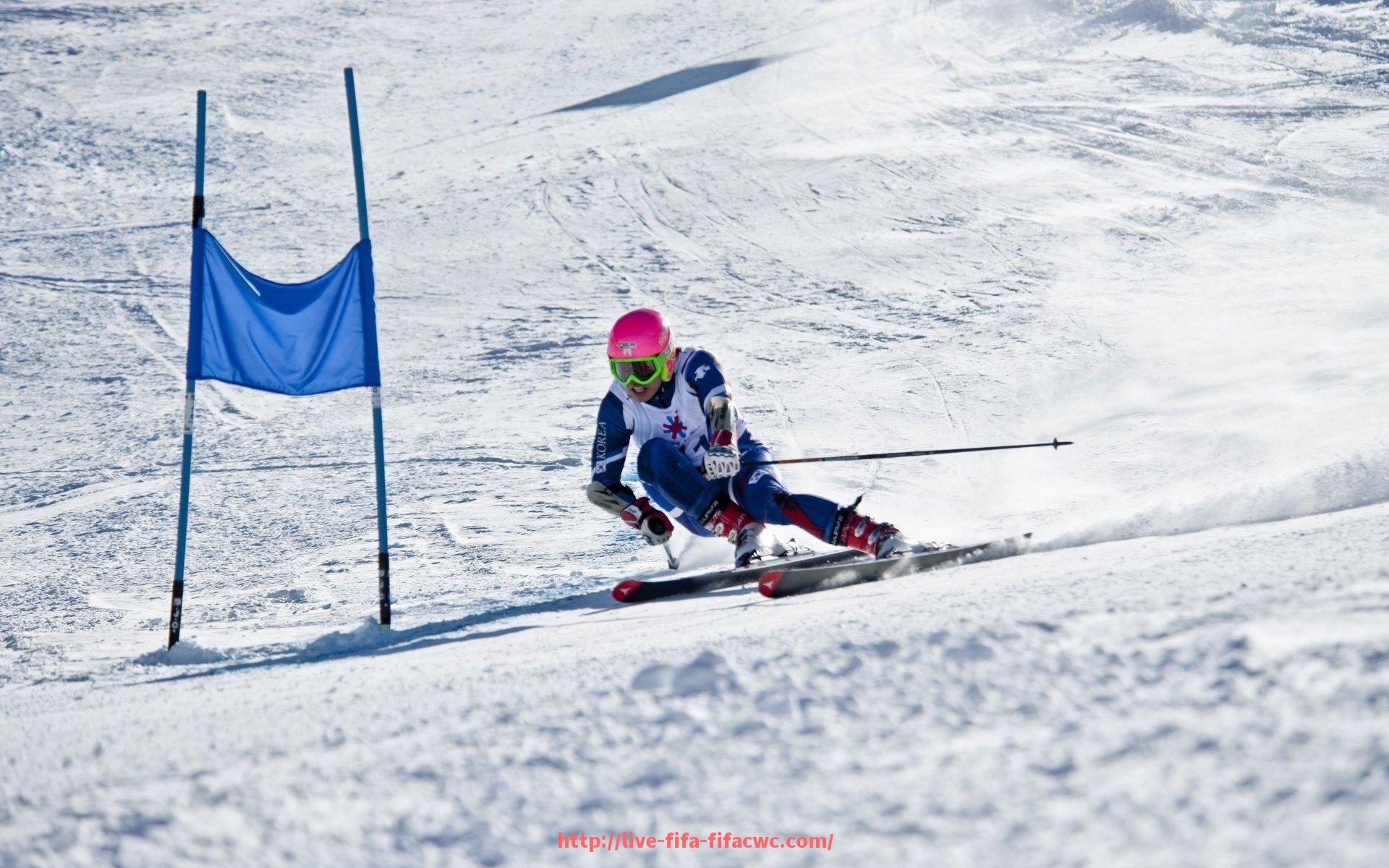 世俱杯直播-世俱杯球衣品牌市场准入壁垒与品牌竞争策略调查