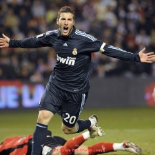 世俱杯直播-多特蒙德2025年世俱杯球员伤病情况及复出时间表